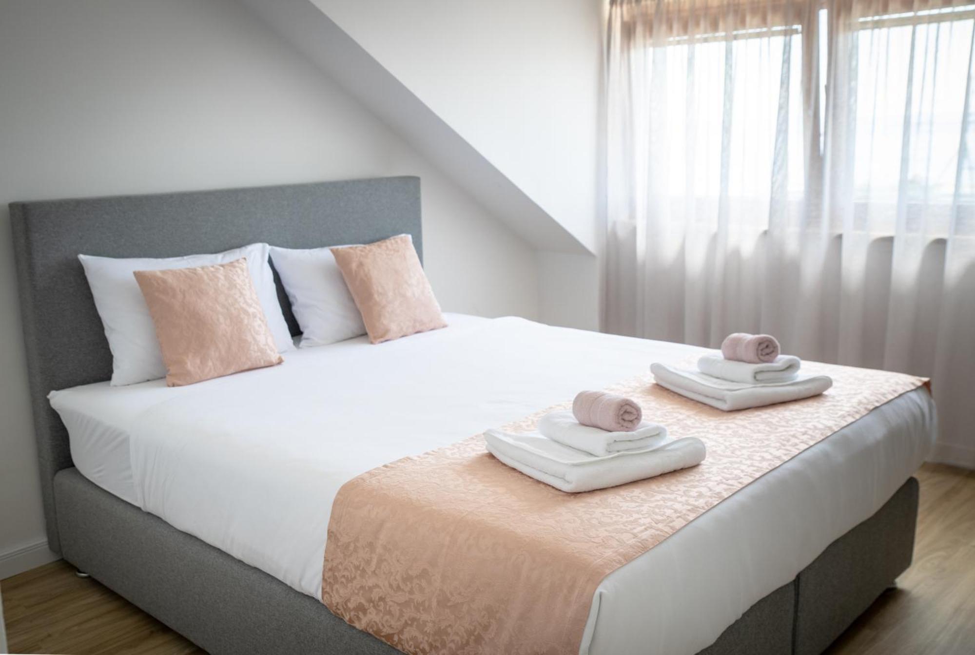Bed & Breakfast Portun In The Center Baška Voda Exteriör bild