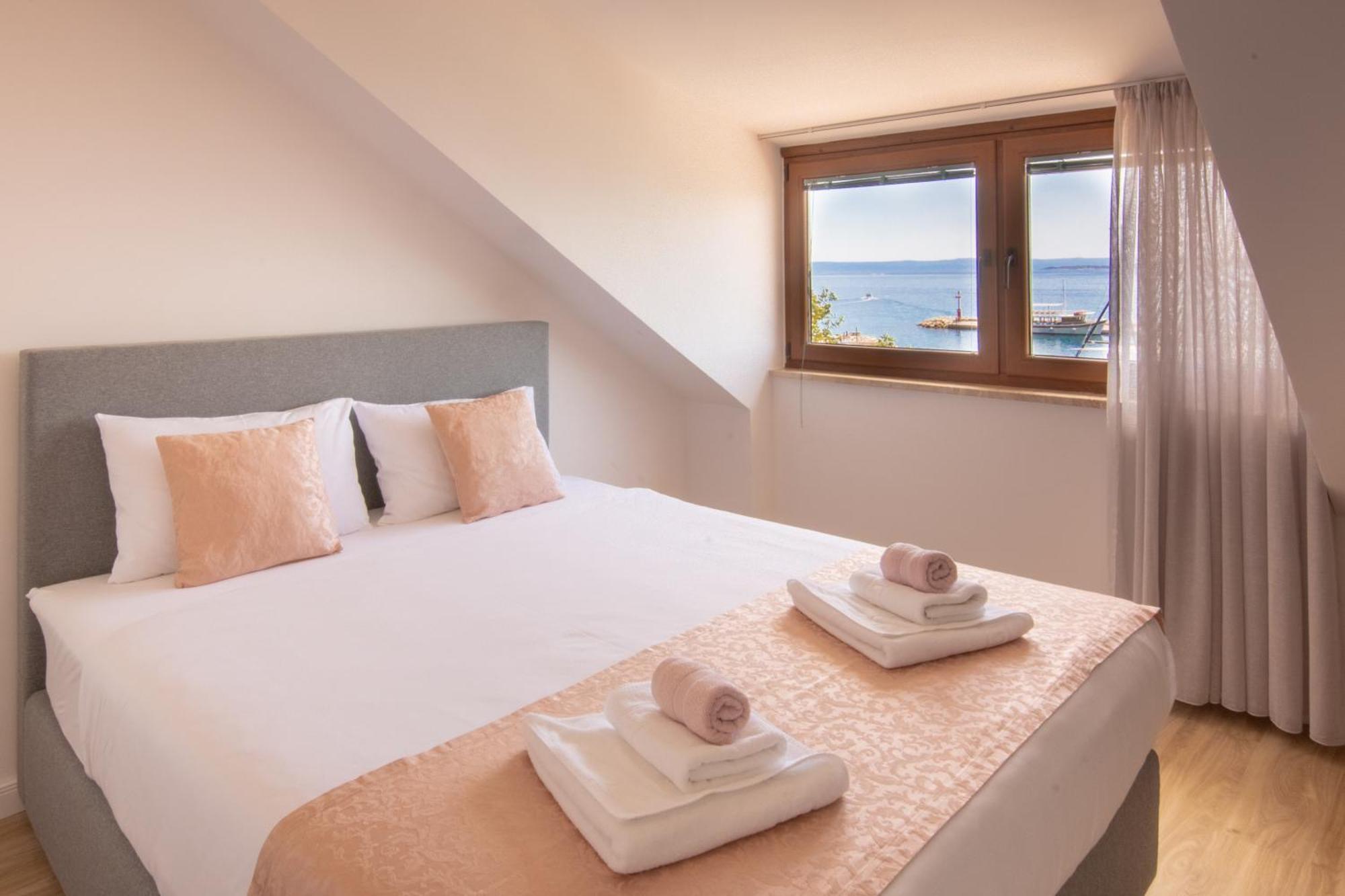 Bed & Breakfast Portun In The Center Baška Voda Exteriör bild
